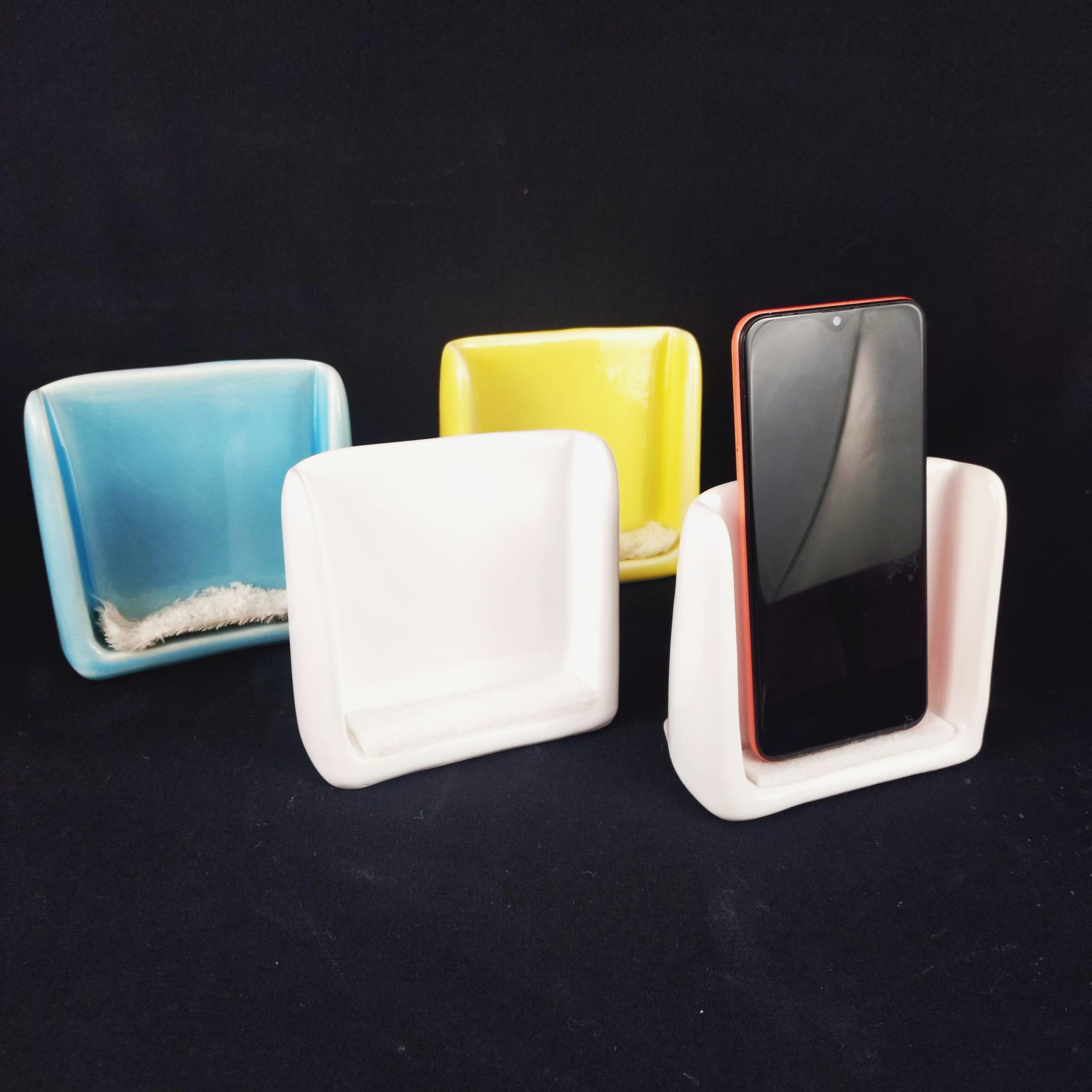 UUTUUS ! - KxT - kännykkäteline - Image 6