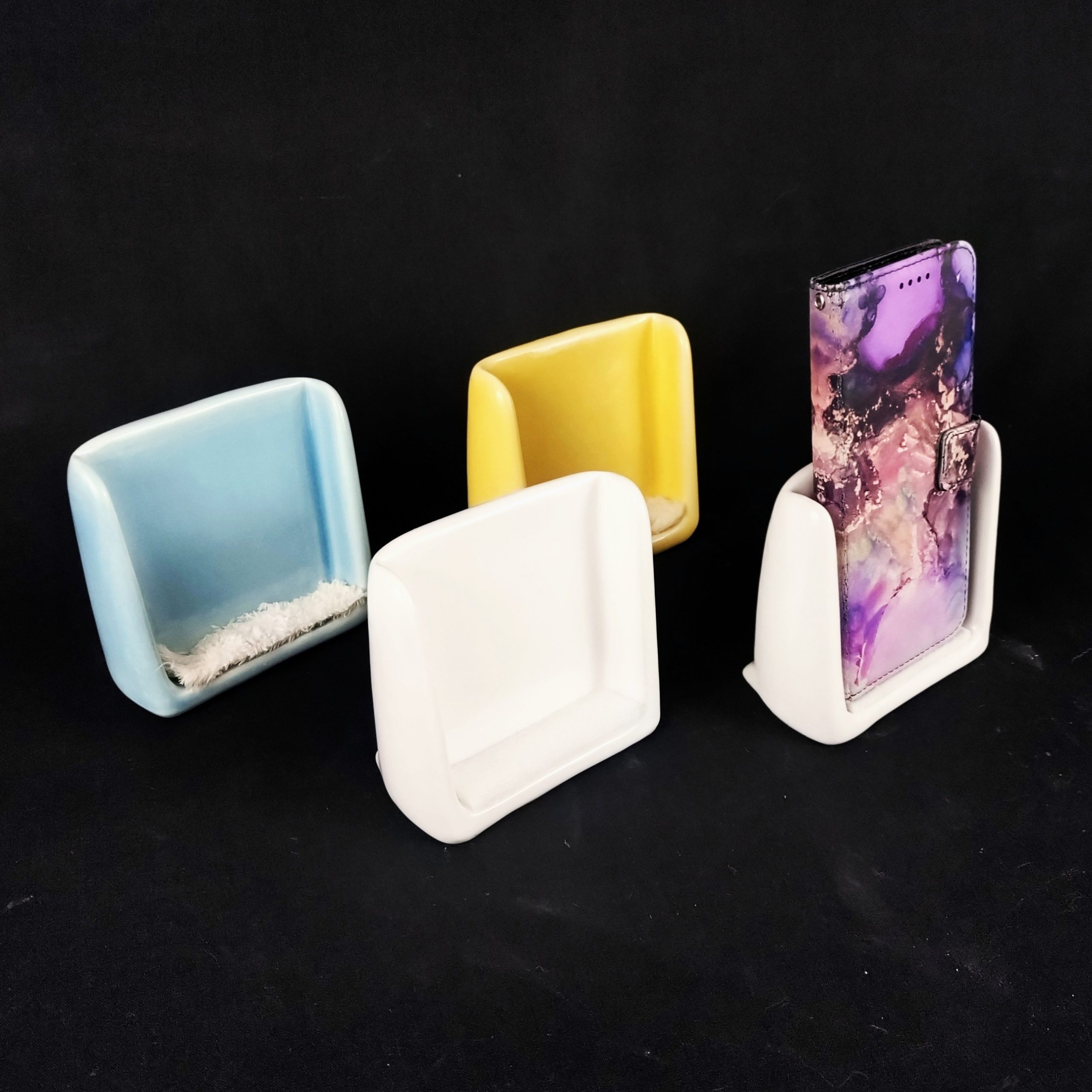 UUTUUS ! - KxT - kännykkäteline - Image 7